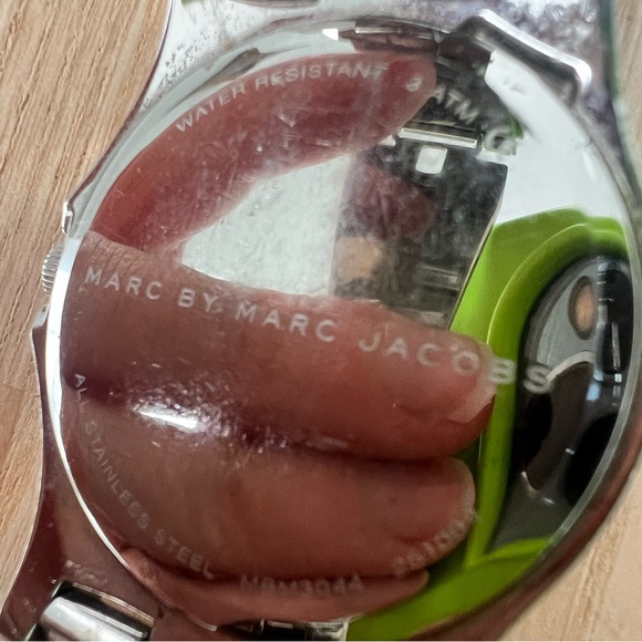 Marc By Marc Jacobs ladies Henry MBM3044 Stainless Steel watch NEW BATTERY main image 4